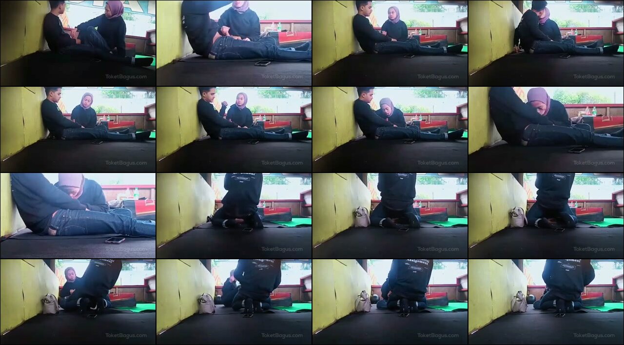 Jilbab ABG nekat Nyepong  Di Lesehan